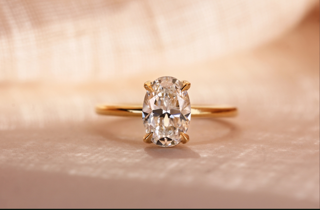 The Ultimate Guide to Buying an Engagement Ring